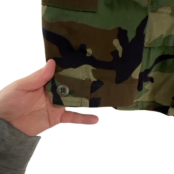 U.S. Military Woodland Camo Combat Coat S Cotton Blend Button-Up Pockets Vintage - Picture 8 of 8
